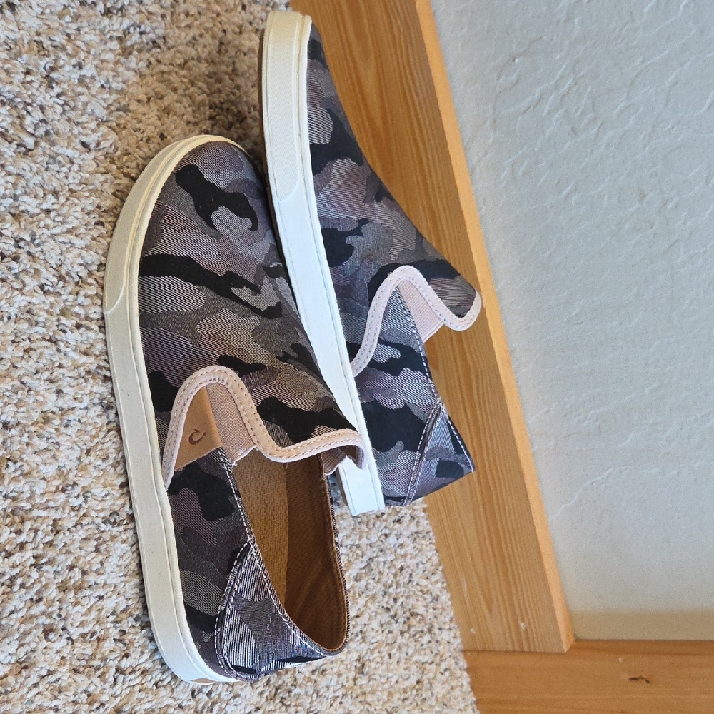 Camouflage Slip-On Sneakers